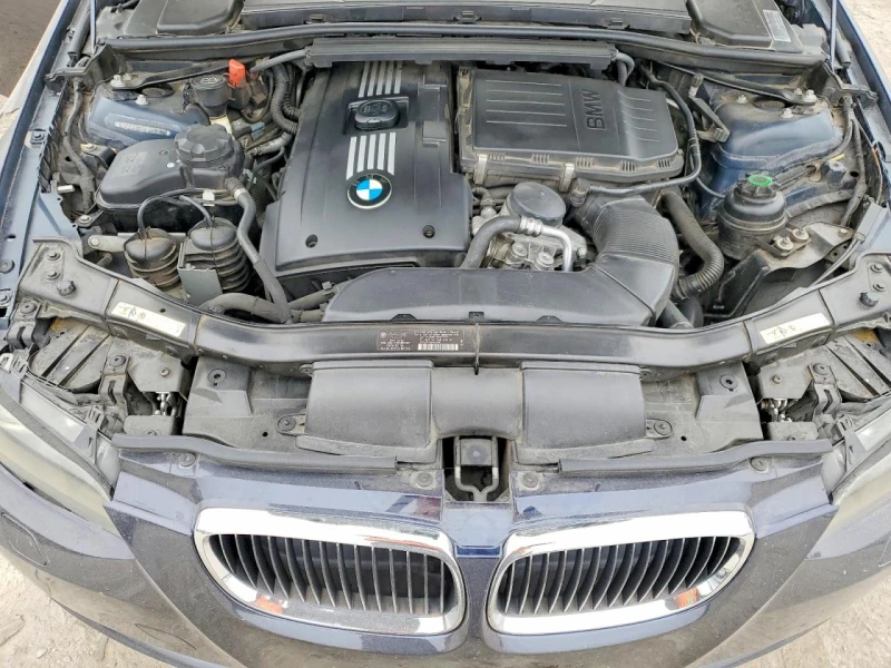 BMW 335 Cic Navi, снимка 11 - Автомобили и джипове - 53269422