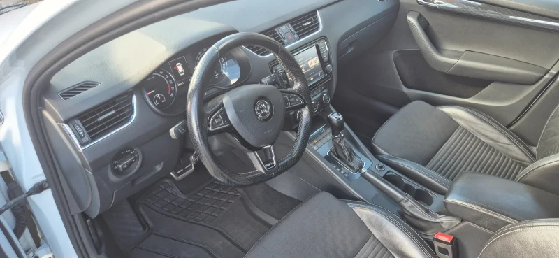 Skoda Octavia 2.0 184к.с vrs, снимка 8 - Автомобили и джипове - 53441138