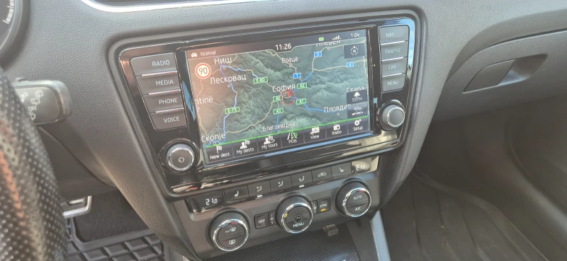 Skoda Octavia 2.0 184к.с vrs, снимка 5 - Автомобили и джипове - 53441138