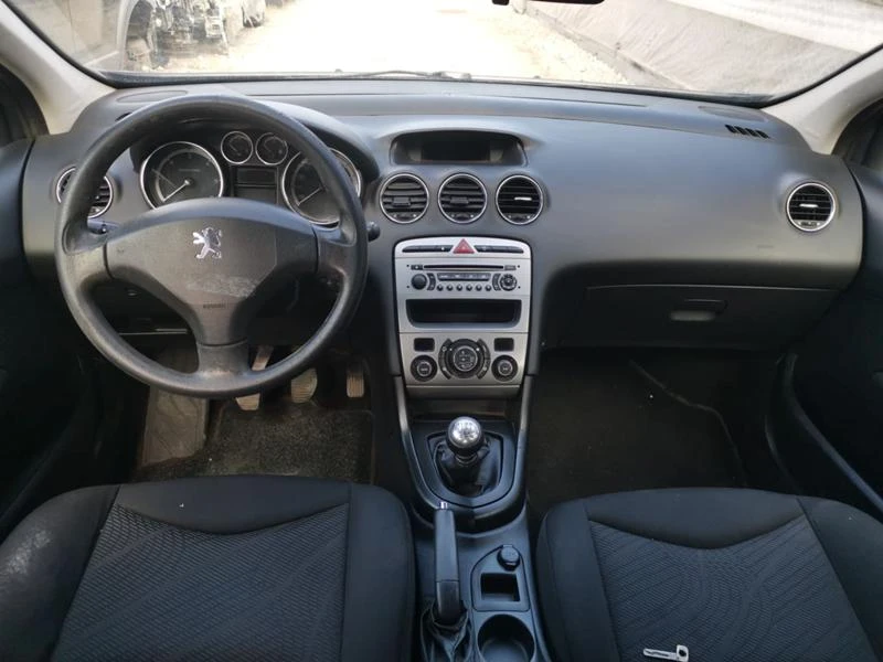 Peugeot 308 sw 1.6hdi, снимка 7 - Автомобили и джипове - 30280177