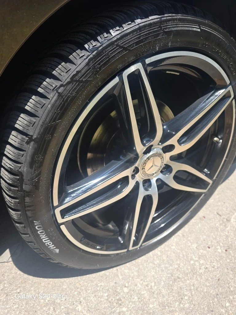 Mercedes-Benz E 220, снимка 14 - Автомобили и джипове - 53248597