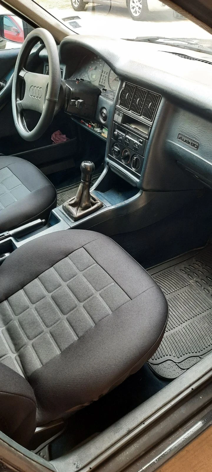 Audi 80, снимка 6 - Автомобили и джипове - 54392493