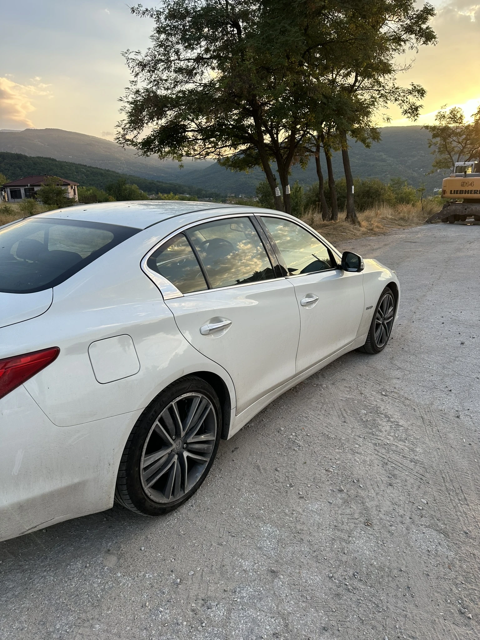 Infiniti Q50 S 3.5 HYBRID ПЪРВИ СОБСТВЕНИК - изображение 7