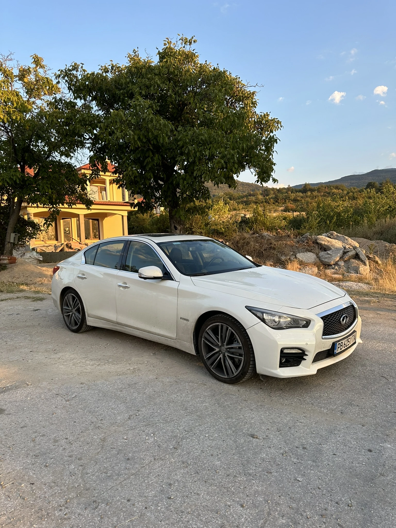 Infiniti Q50 S 3.5 HYBRID ПЪРВИ СОБСТВЕНИК - изображение 4