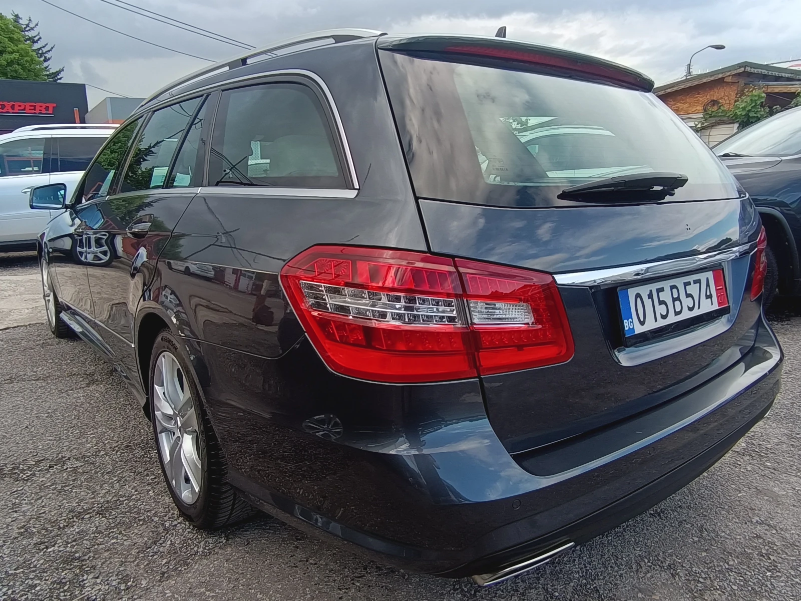 Mercedes-Benz E 350  -215хил.км !ОБДУХВАНЕ !!! Нов внос ШВЕЙЦАРИЯ !!!! - изображение 3