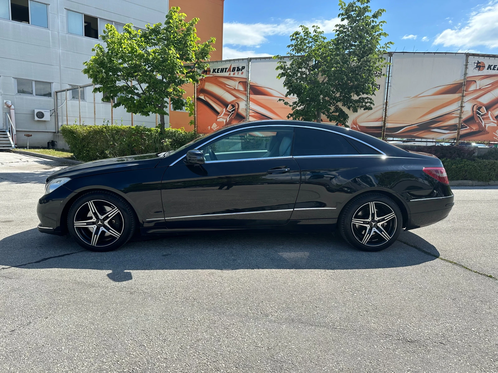 Mercedes-Benz E 350 3.0d 231 к.с. - изображение 2