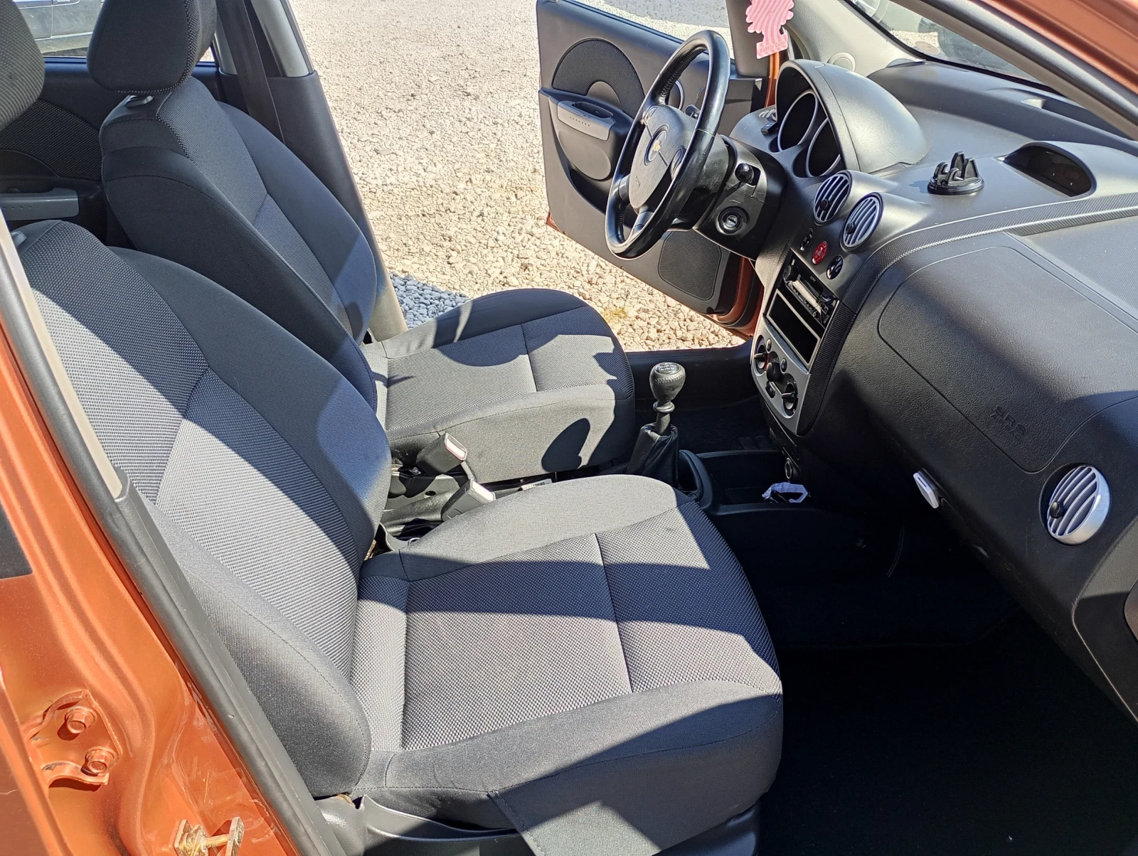 Chevrolet Kalos 1.4i.ГАЗ.Отлично състояние - изображение 10