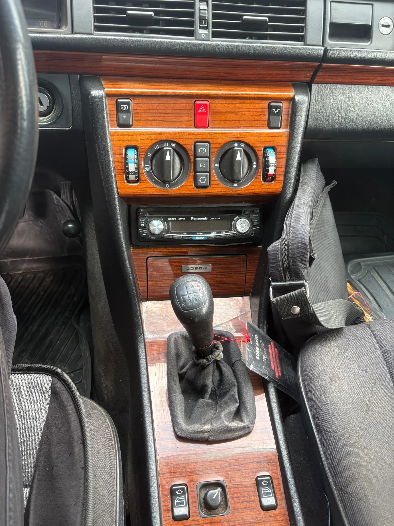 Mercedes-Benz E 250 124 - изображение 6