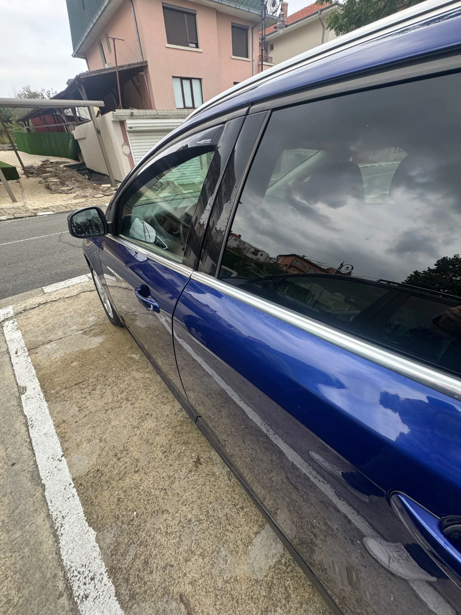 Ford Focus 1, 5 TDCI - изображение 10