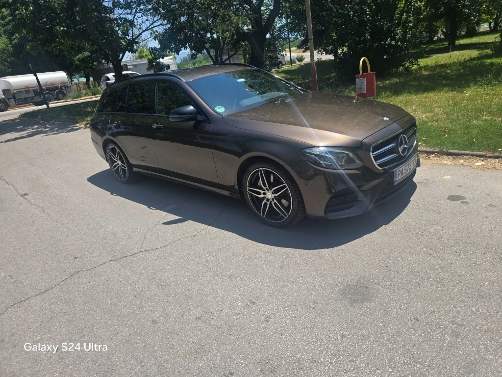 Mercedes-Benz E 220  - изображение 2