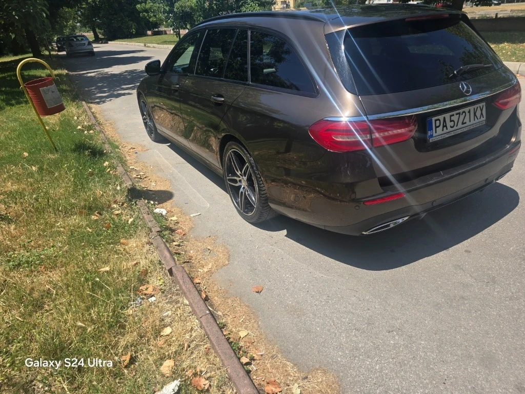 Mercedes-Benz E 220  - изображение 9