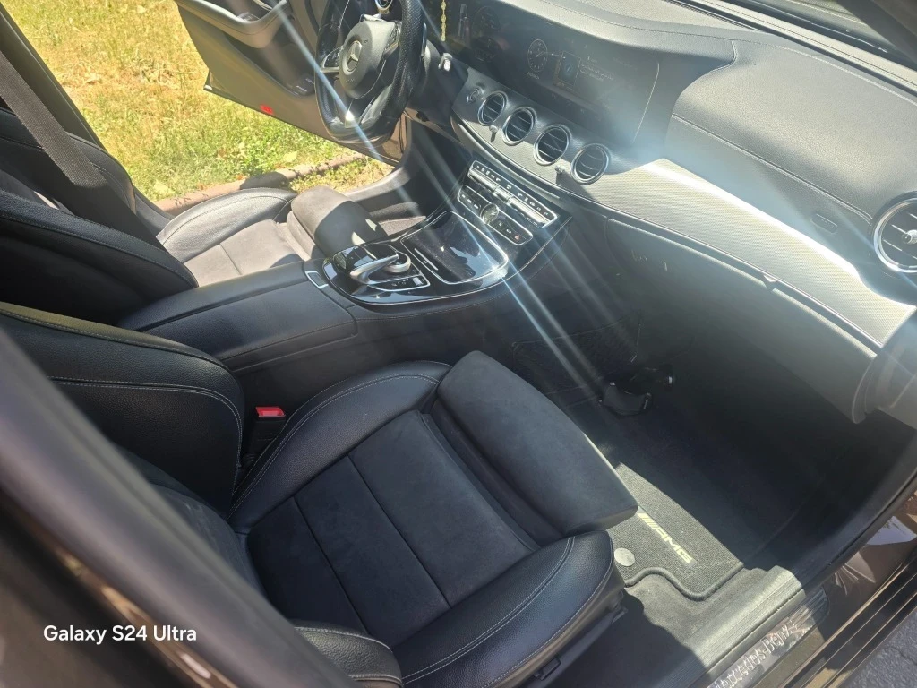 Mercedes-Benz E 220, снимка 13 - Автомобили и джипове - 53880924