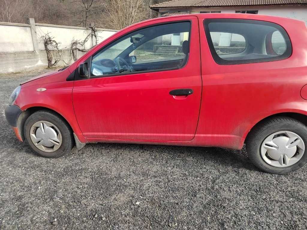 Toyota Yaris  - изображение 2