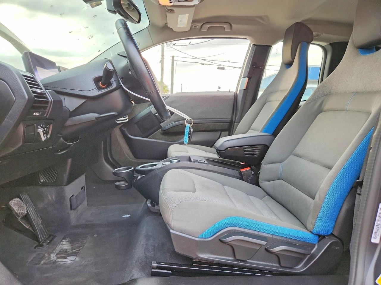 BMW i3 Bev - изображение 7