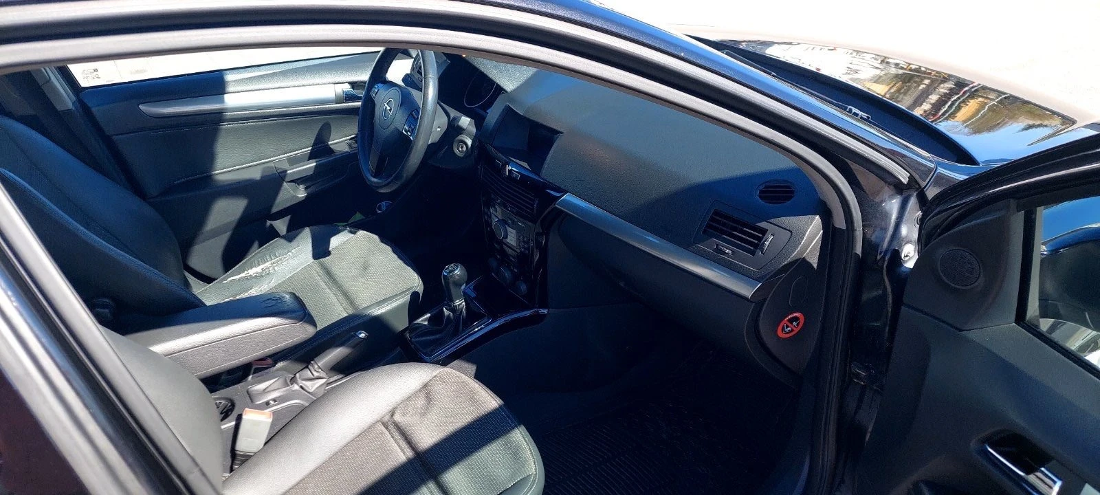 Opel Astra, снимка 11 - Автомобили и джипове - 54317015