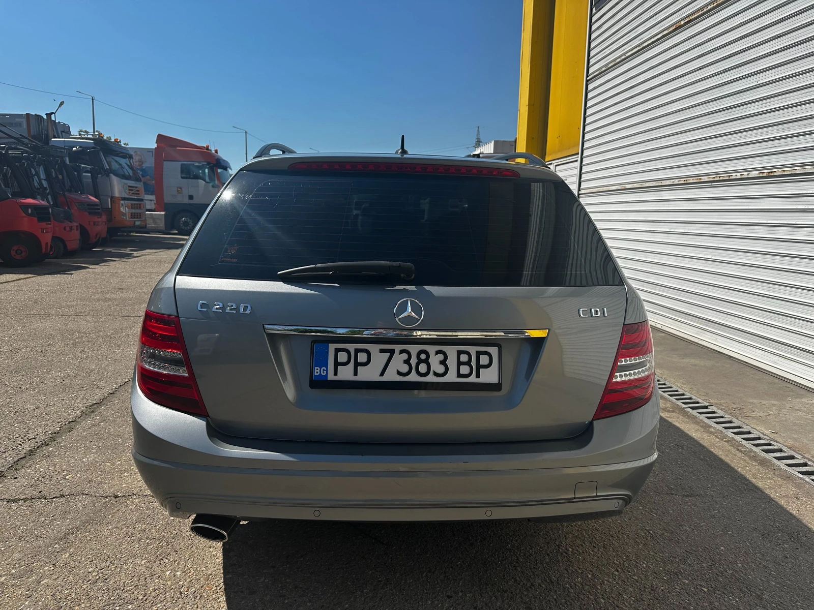 Mercedes-Benz C 220 C 220 CDI , снимка 8 - Автомобили и джипове - 54427858