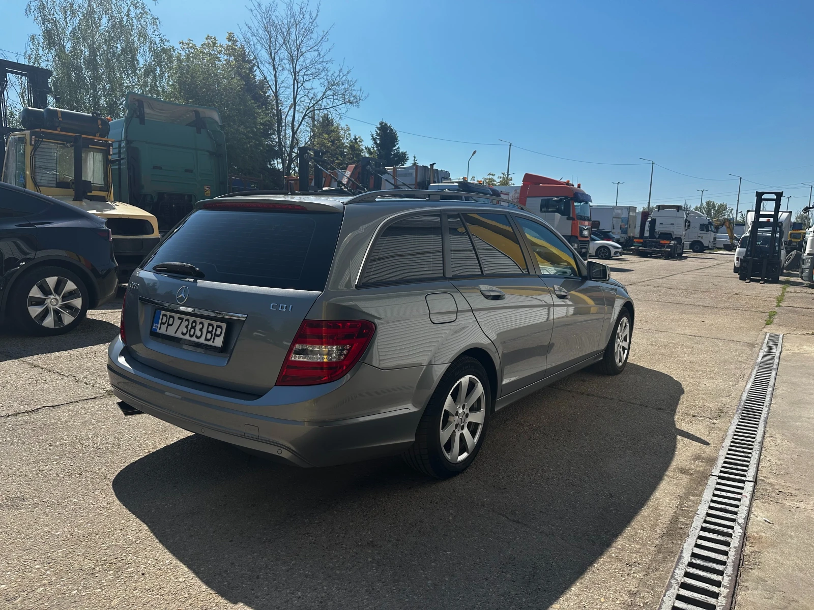 Mercedes-Benz C 220 C 220 CDI , снимка 2 - Автомобили и джипове - 54427858