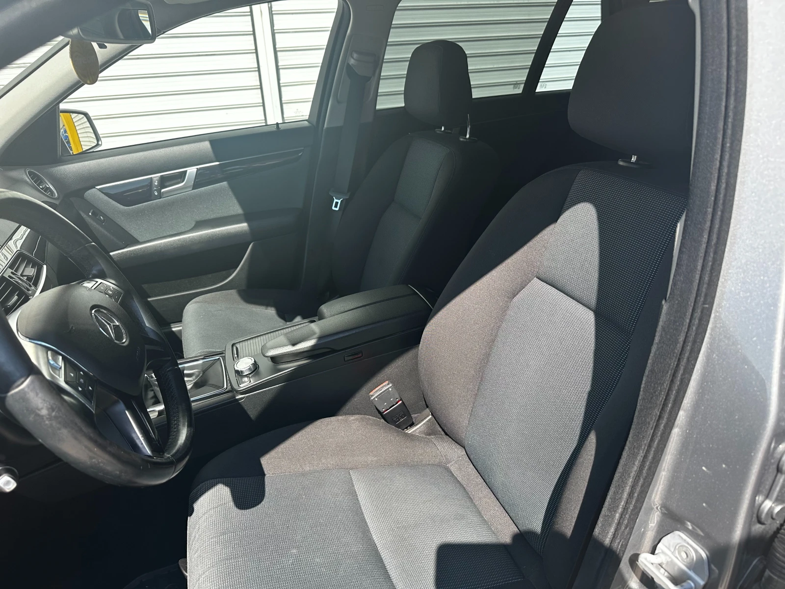 Mercedes-Benz C 220 C 220 CDI , снимка 12 - Автомобили и джипове - 54427858