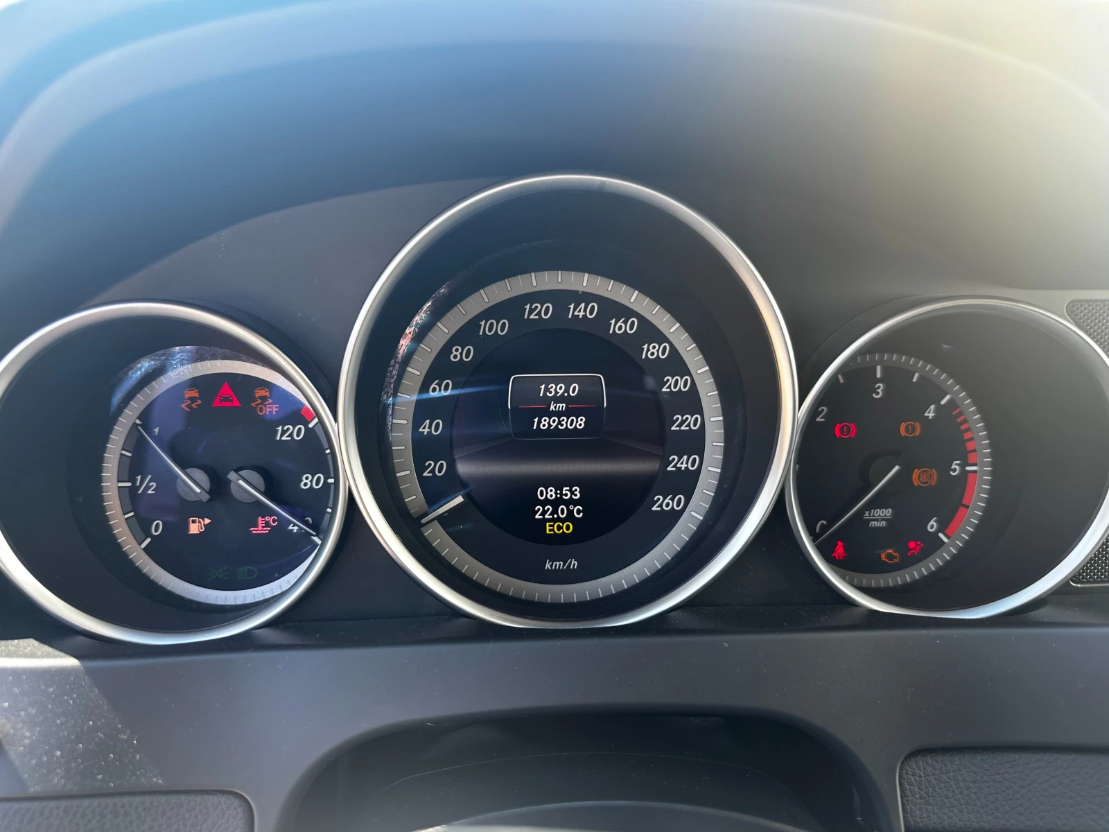 Mercedes-Benz C 220 C 220 CDI , снимка 13 - Автомобили и джипове - 54427858