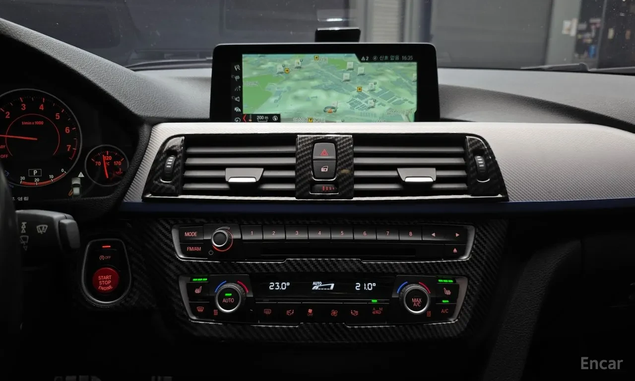 BMW 330 I M SPORT, снимка 11 - Автомобили и джипове - 54735360