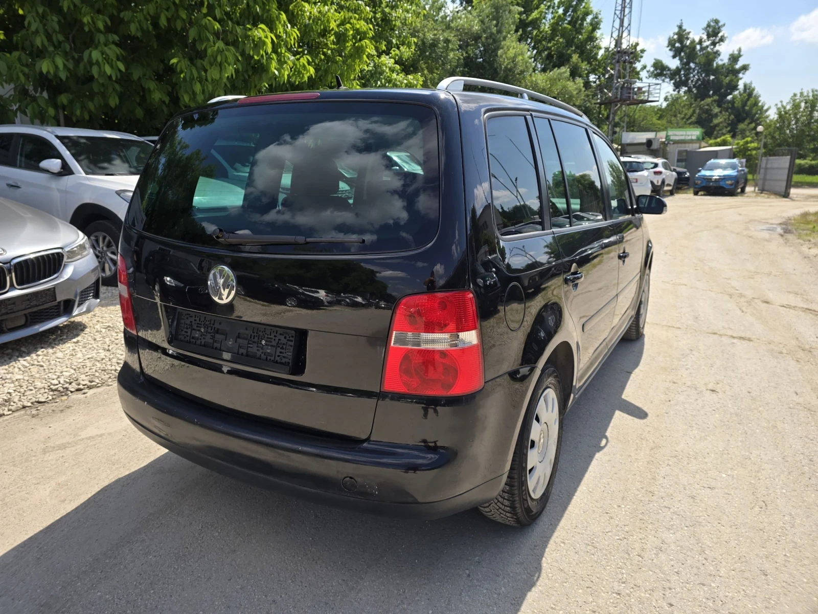 VW Touran 1.9TDI 105к.с 6 скорости , снимка 4 - Автомобили и джипове - 54791829
