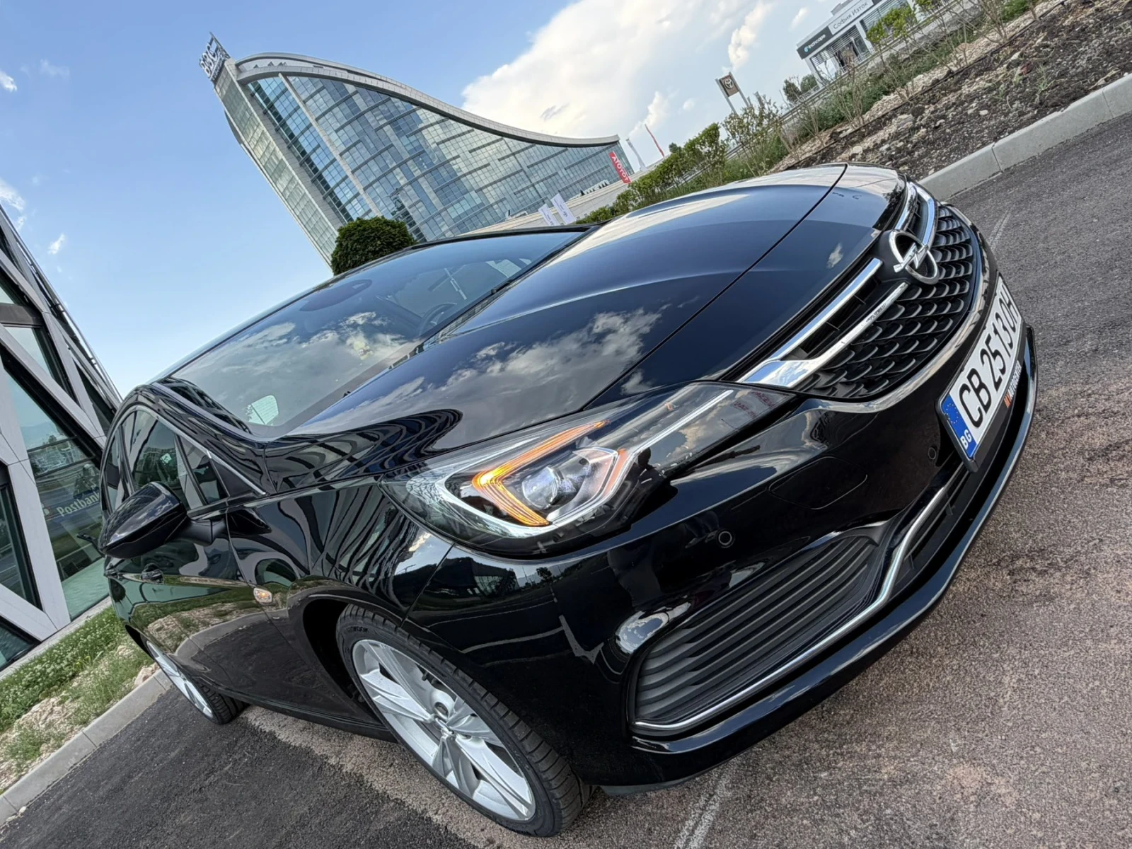 Opel Astra 1.6 TURBO OPC Line, снимка 3 - Автомобили и джипове - 55410163