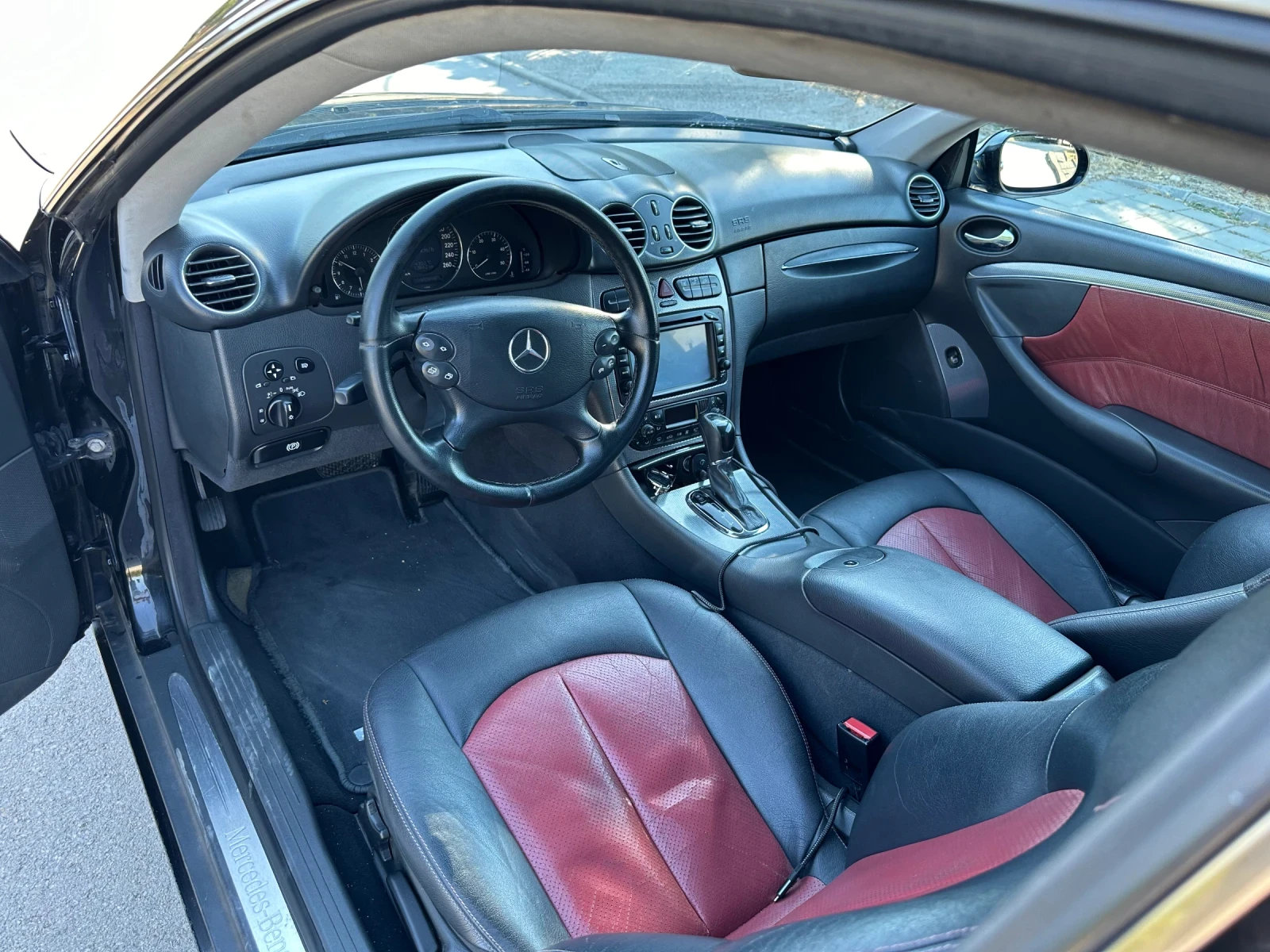 Mercedes-Benz CLK 2.7CDI, снимка 6 - Автомобили и джипове - 55251474
