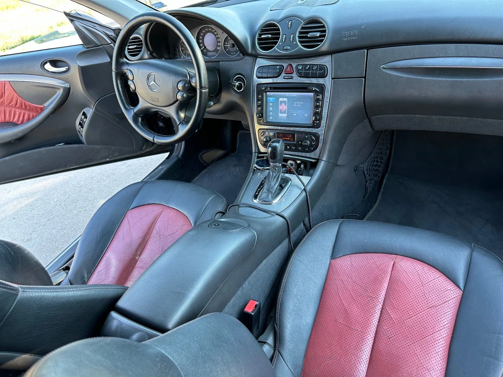 Mercedes-Benz CLK 2.7CDI, снимка 7 - Автомобили и джипове - 55251474