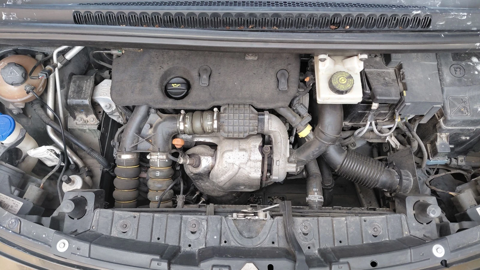 Peugeot 3008 Ван, снимка 10 - Автомобили и джипове - 55315723