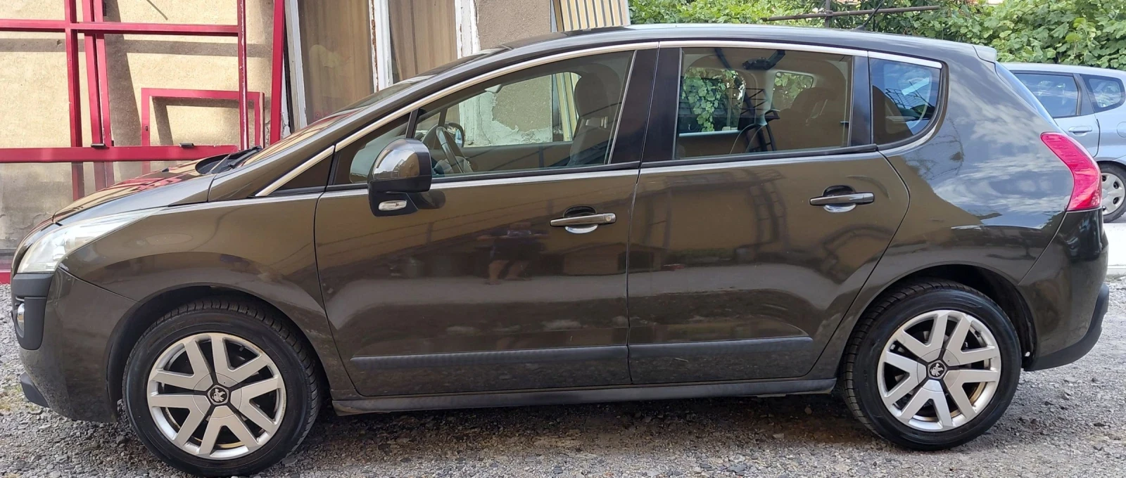 Peugeot 3008 Ван, снимка 4 - Автомобили и джипове - 55315723