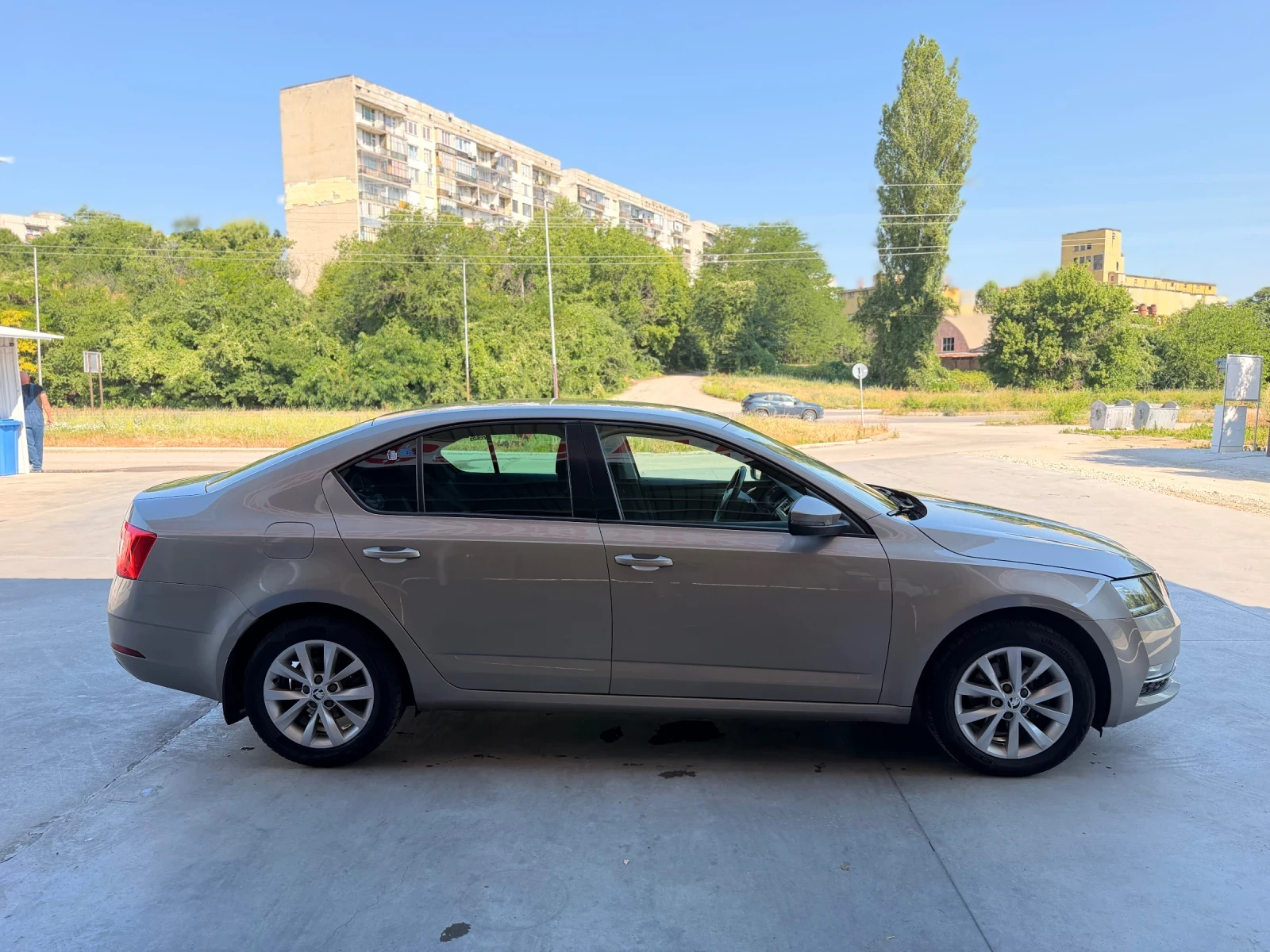 Skoda Octavia, снимка 4 - Автомобили и джипове - 55622832