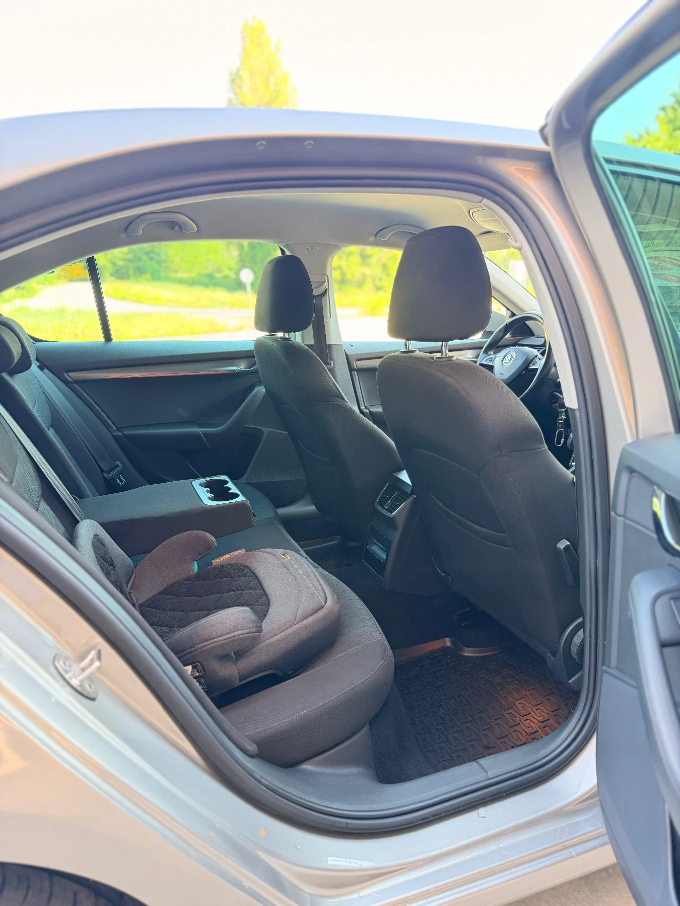 Skoda Octavia, снимка 10 - Автомобили и джипове - 55622832