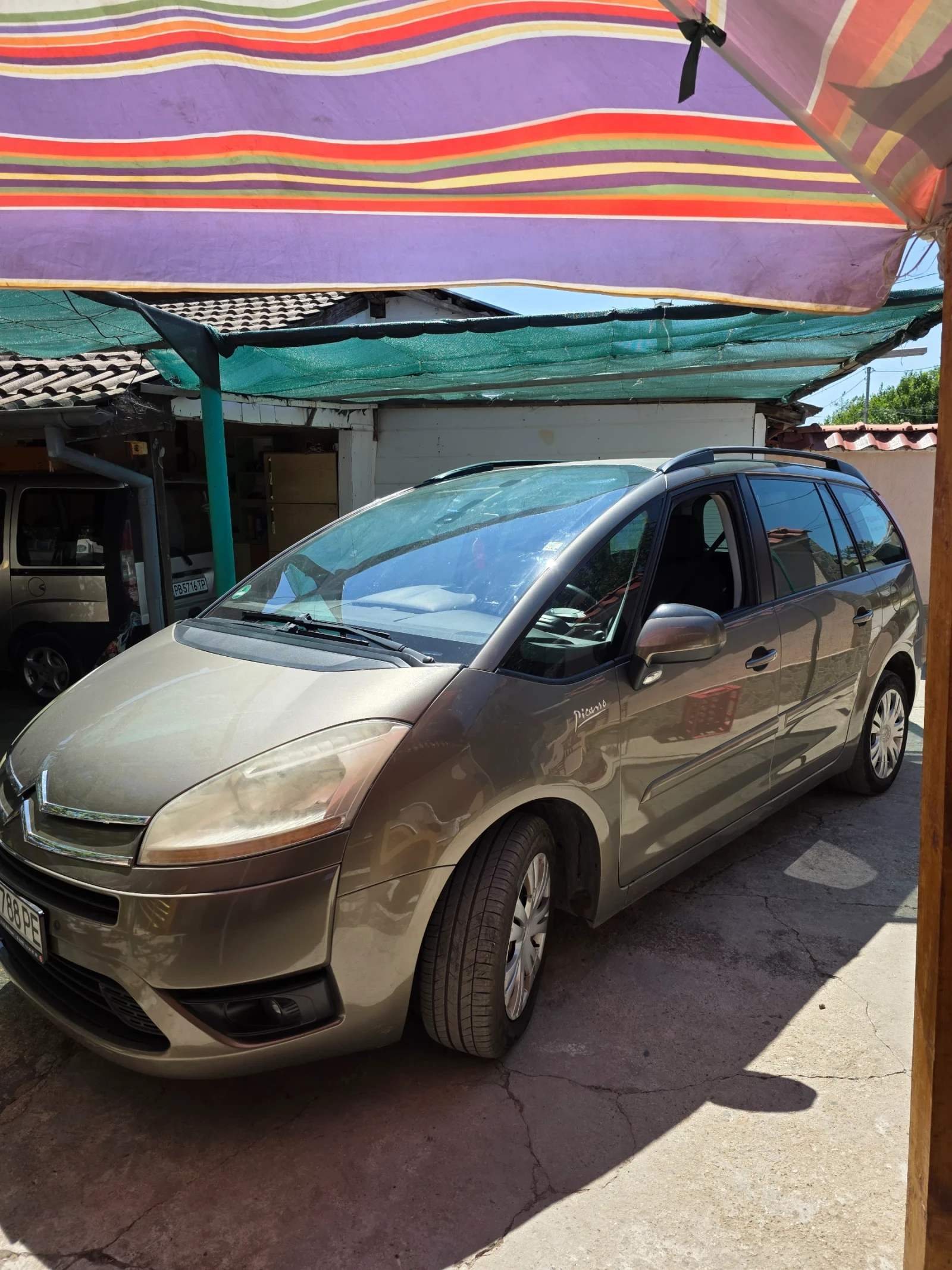 Citroen C4 Picasso 2000, снимка 2 - Автомобили и джипове - 55679767