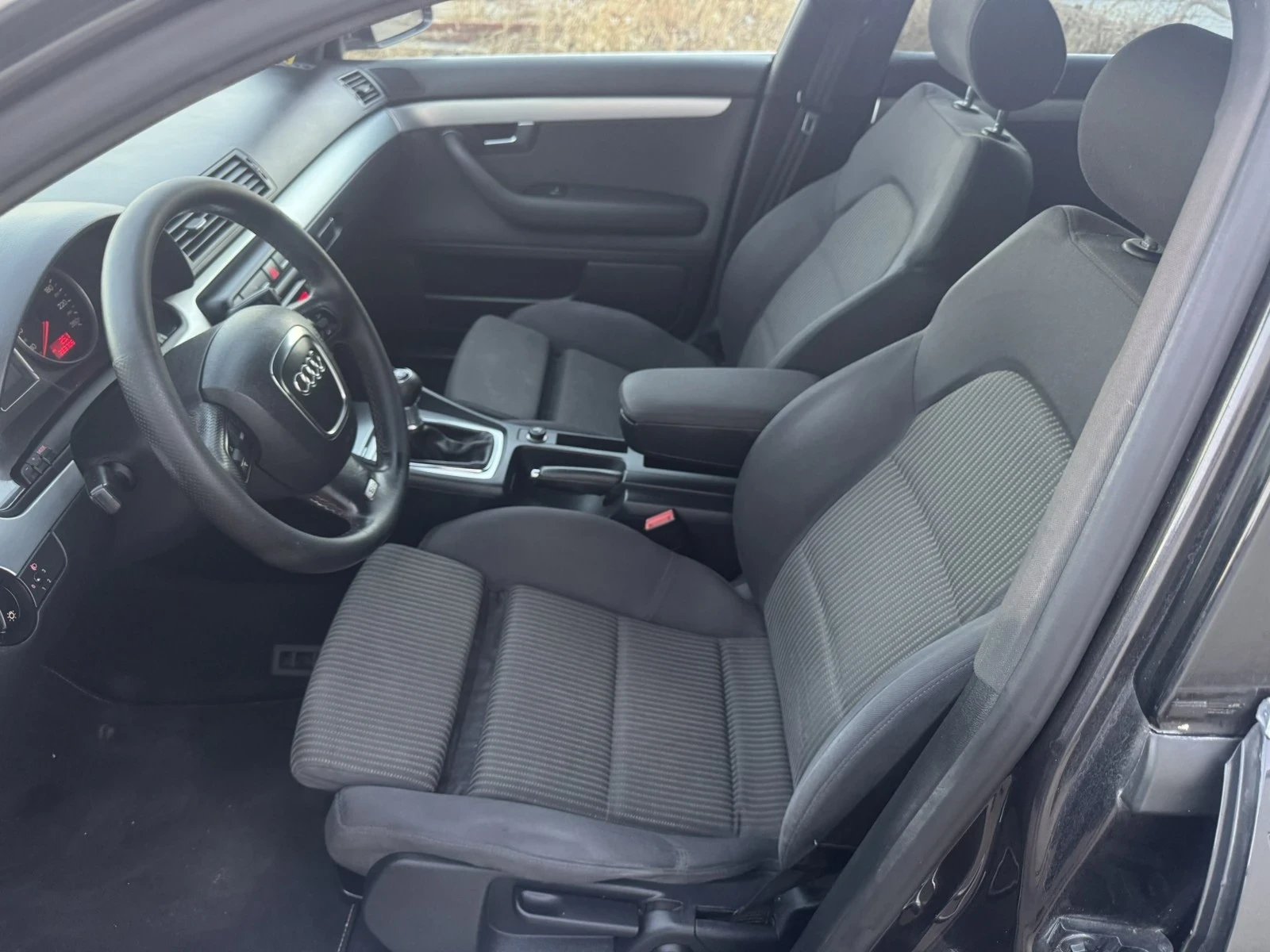 Audi A4, снимка 6 - Автомобили и джипове - 56423284