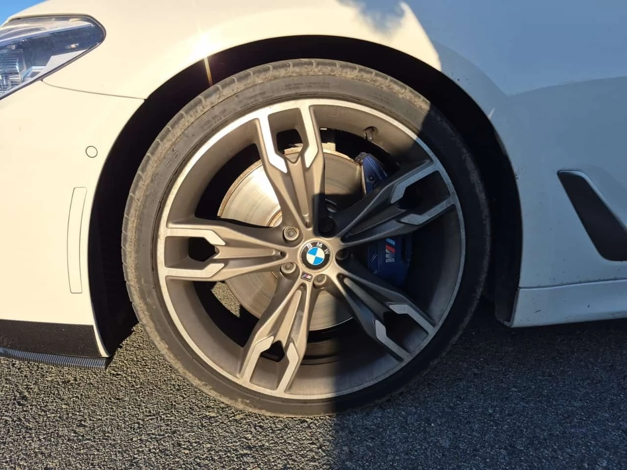 BMW 550 * M550I XDRIVE * CARFAX * , снимка 6 - Автомобили и джипове - 56167600