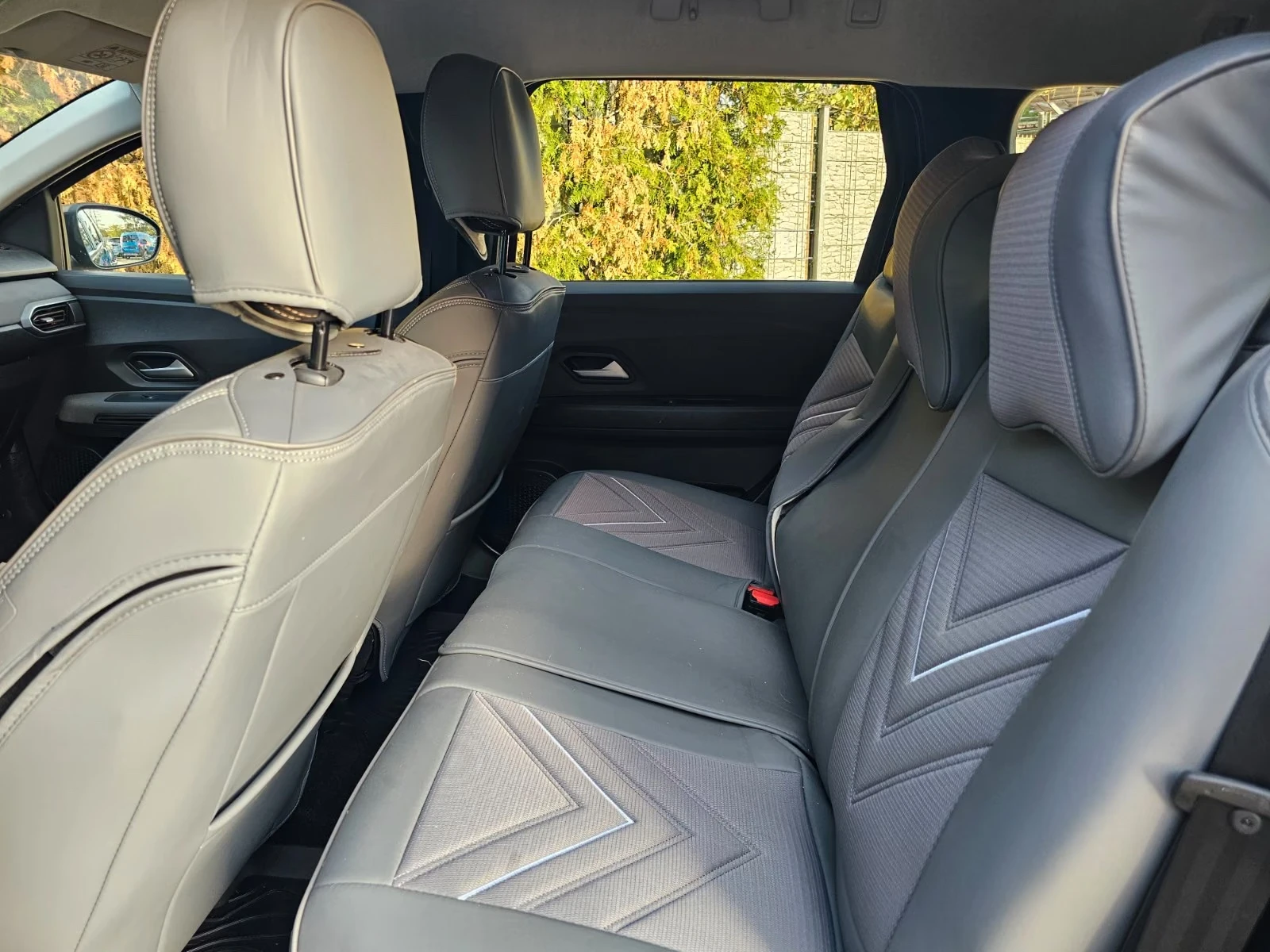 Dacia Jogger Extreme+  | Mobile.bg � ����������� 14