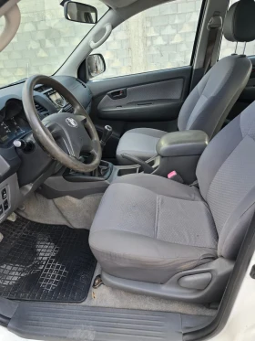 Toyota Hilux | Mobile.bg    7