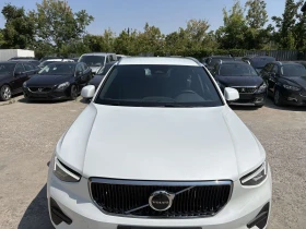 Обява за продажба на Volvo XC40 Mild Hybrid 5599km! ~61 999 лв. - изображение 1