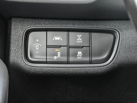 Hyundai Santa fe МЪРТВА ТОЧКА* КАМЕРА* ПАНОРАМА* КОЖА*  - 17200 € / 33640.28 лв. - 10246876 12