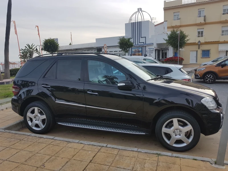 Mercedes-Benz ML 320 AMG пакет , снимка 6 - Автомобили и джипове - 47280168