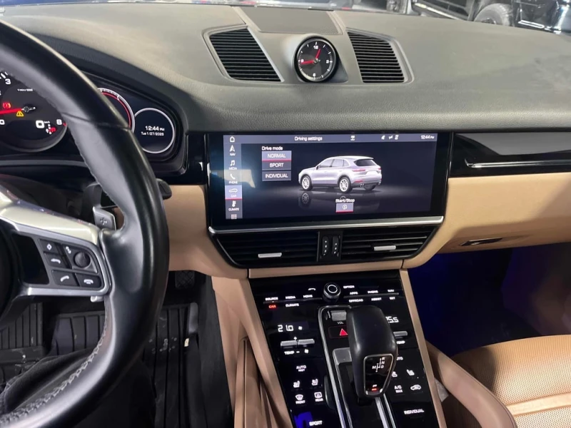 Porsche Cayenne * AWD * CARFAX * ЦЕНА ДО БГ, снимка 8 - Автомобили и джипове - 53326105