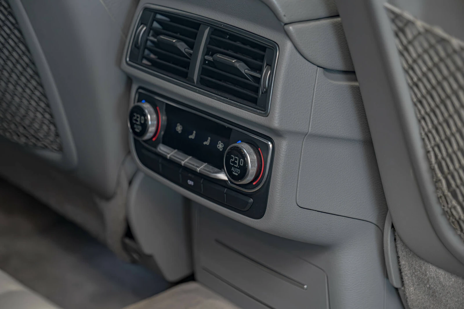 Audi Q7 3.0TDI/Quattro/Подгрев/Камера/Ambient - изображение 9