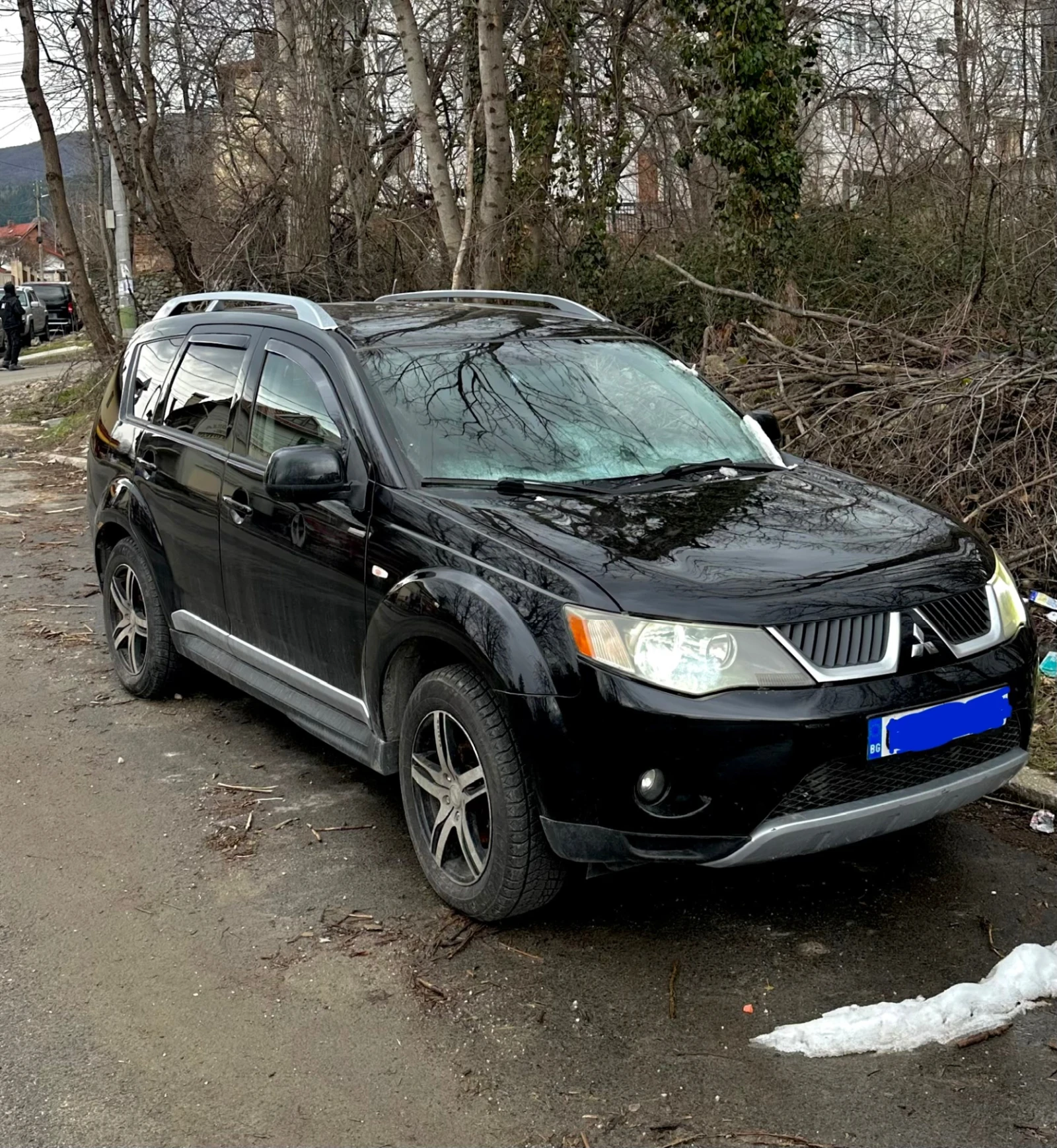 Mitsubishi Outlander, снимка 3 - Автомобили и джипове - 53720098