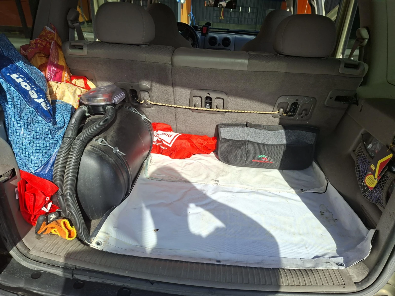 Jeep Renegade 3.7, снимка 10 - Автомобили и джипове - 54060188