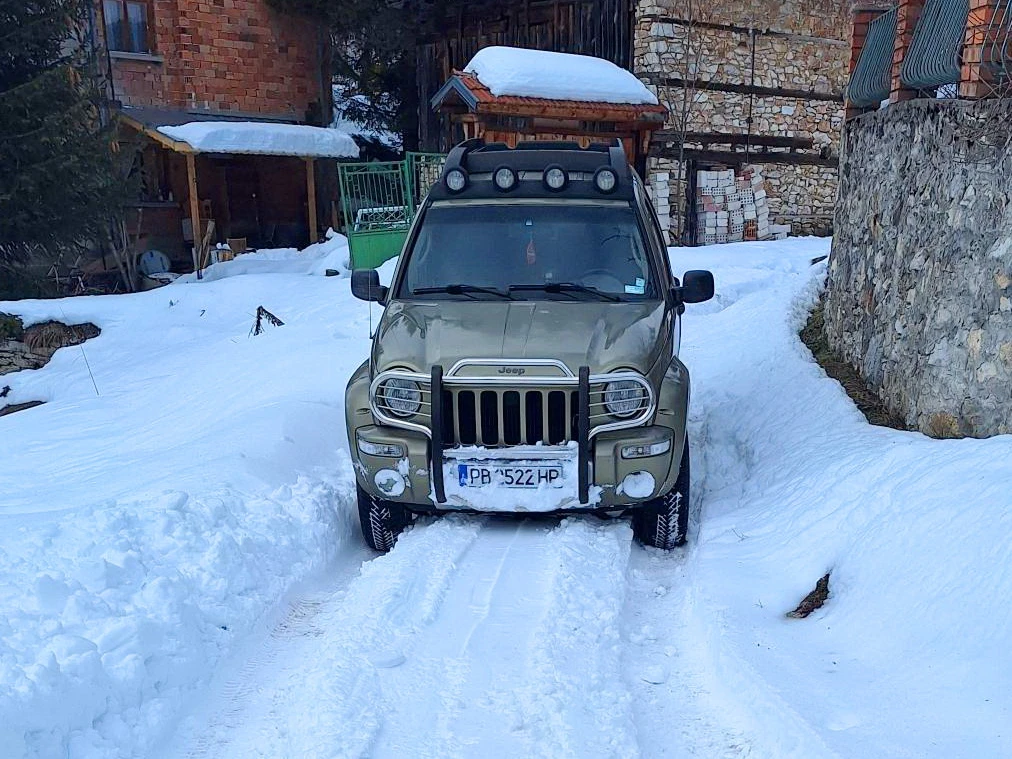 Jeep Renegade 3.7, снимка 16 - Автомобили и джипове - 54060188