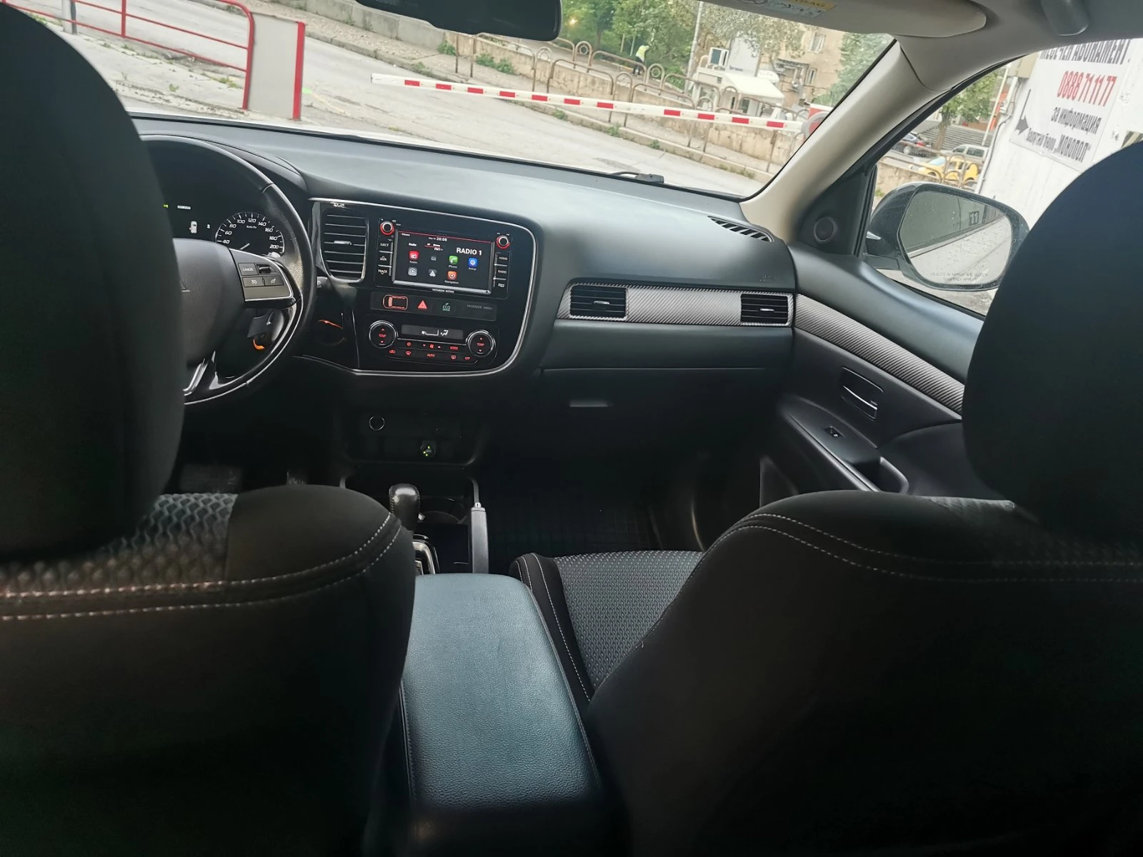 Mitsubishi Outlander 2.0 150 к.с. 4х4, газ, автомат, снимка 7 - Автомобили и джипове - 54583691