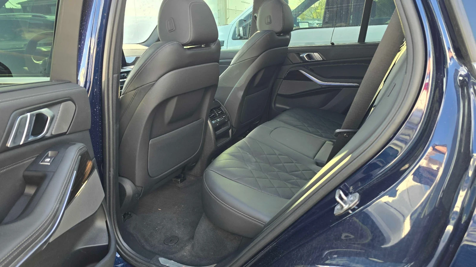 BMW X5 ПОДГРЕВ * ПАНОРАМА * 360 * HUD * HARMAN KARDON, снимка 10 - Автомобили и джипове - 54887873