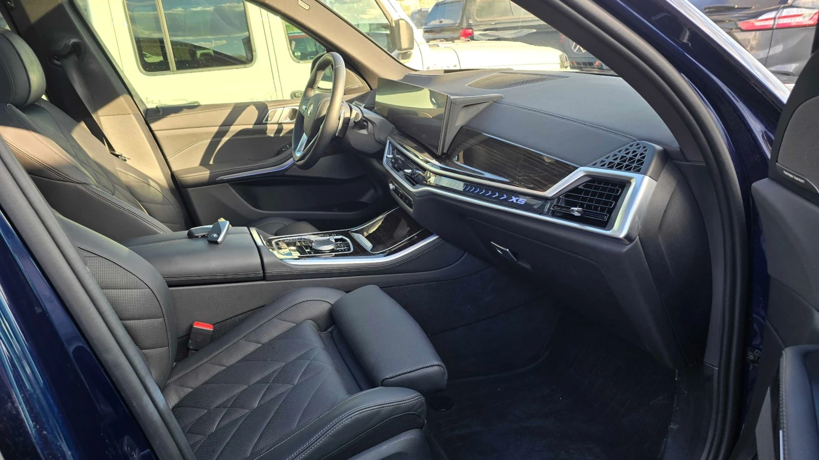 BMW X5 ПОДГРЕВ * ПАНОРАМА * 360 * HUD * HARMAN KARDON, снимка 9 - Автомобили и джипове - 54887873