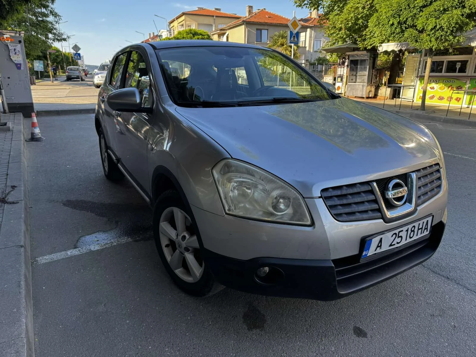 Nissan Qashqai, снимка 2 - Автомобили и джипове - 55014529