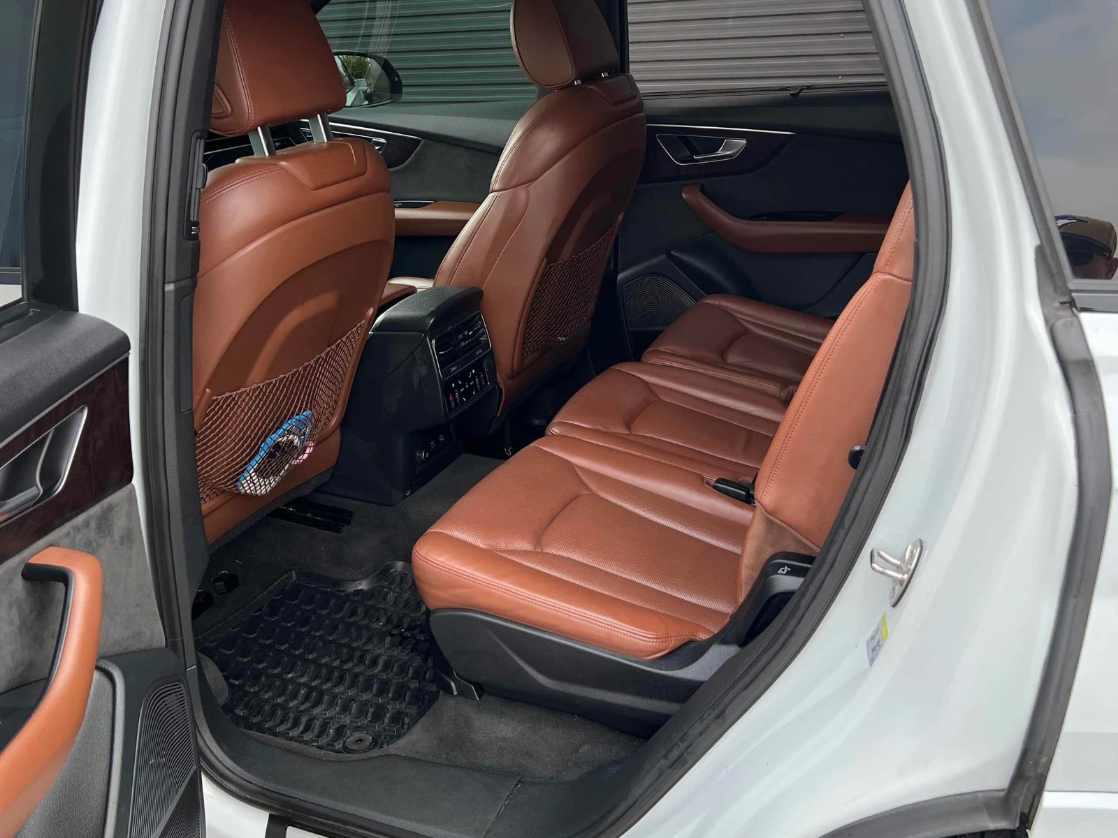 Audi Q7 TECHNIK 3D B&O MASSAGE ЦЕНА ДО БЪЛГАРИЯ АВТОКРЕДИТ, снимка 12 - Автомобили и джипове - 55607727
